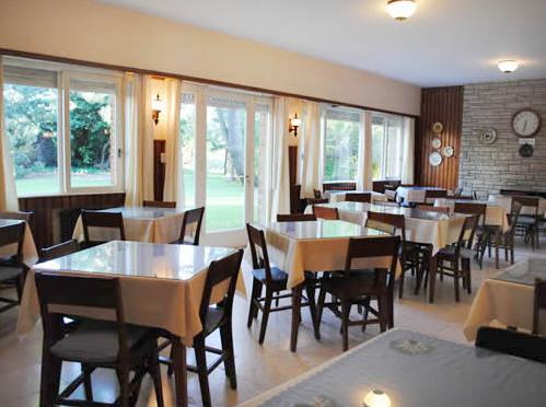 Hosteria Bavaria Villa Gesell Exterior photo